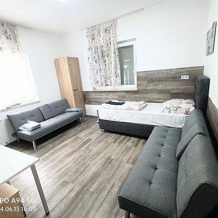 Fmi33 Next To Airport Apartman Kelsterbach Kültér fotó